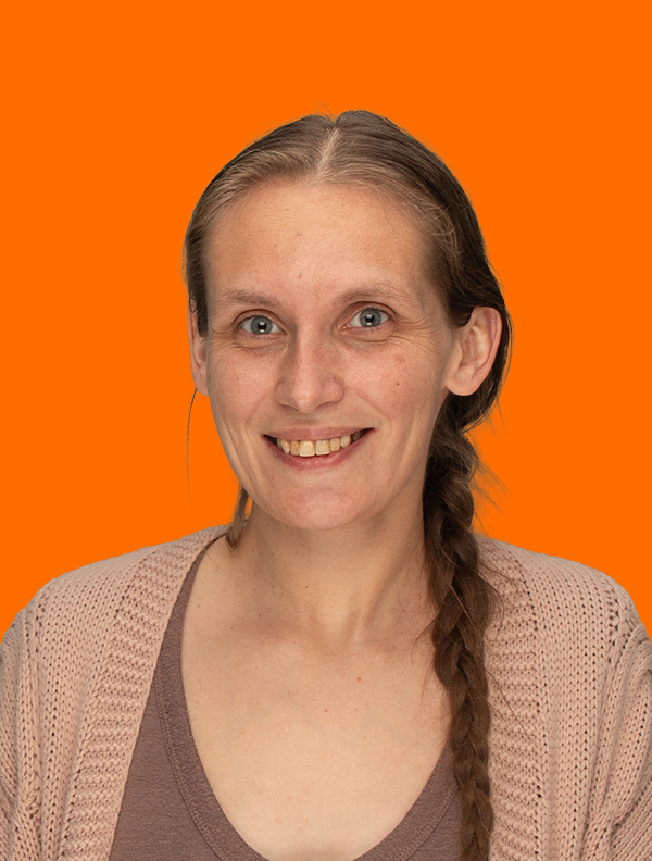 Tina Straub